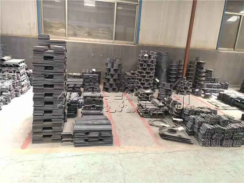 拋丸機(jī)配件之葉片出現(xiàn)問(wèn)題怎么辦？