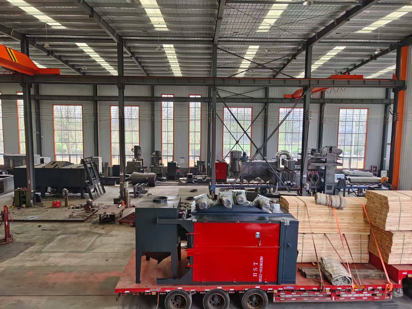 除銹鋼砂機(jī)結(jié)構(gòu)打磨視頻_除銹鋼砂機(jī)結(jié)構(gòu)打磨方法_鋼結(jié)構(gòu)打砂除銹機(jī)